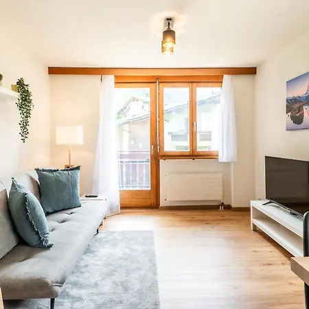 Mountain With Stunning View - By Inspiring Places Apartman