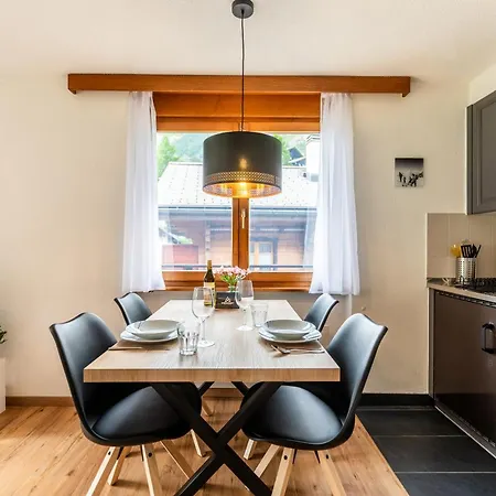 Mountain With Stunning View - By Inspiring Places Apartman *